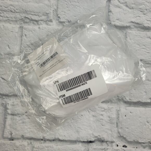 NWT ETE Oia Off-Shoulder White Bikini Top size Large - Picture 11 of 13